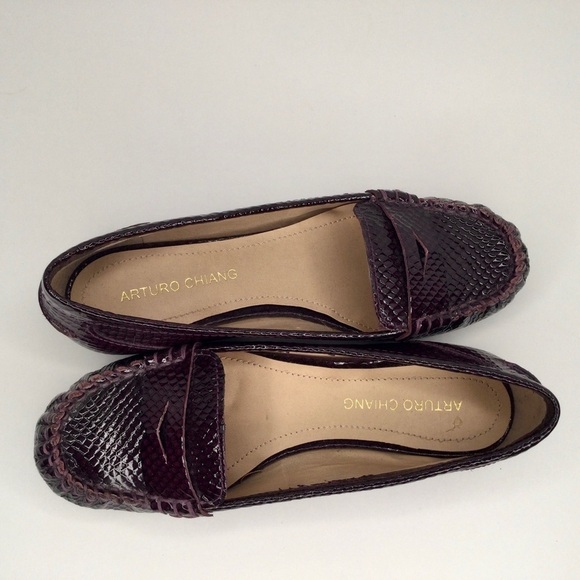 Arturo‎ Chiang snake embossed gorgeous flats. - Picture 7 of 10